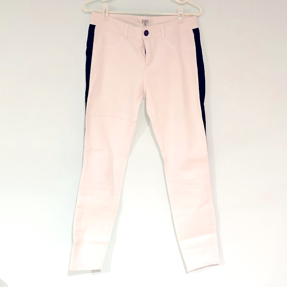 BB Dakota mid-rise white skinny w/ black stripe - Picture 2 of 12